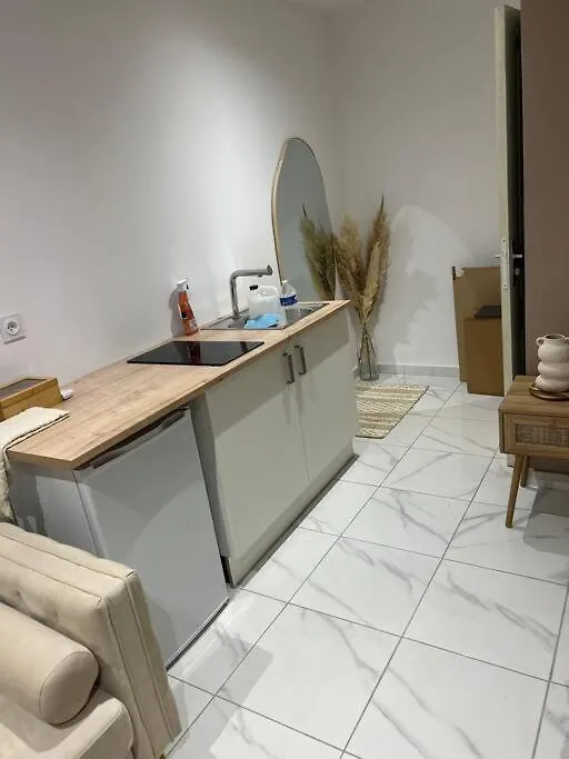 Savannah Spa Apartment Le Pontet  France